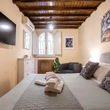 Apartment Crispi 91 - Piazza Di Spagna *