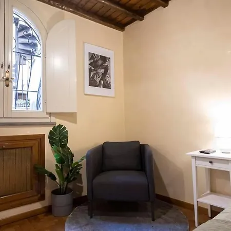 Crispi 91 - Piazza Di Spagna Apartment *